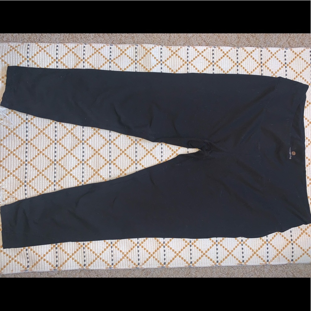 Tangerine brand cropped leggings